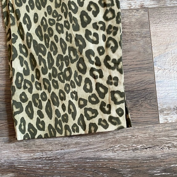 Lafayette 148 Green Animal Print Leopard Side Zip Split Hem Pants 2 - Picture 3 of 9